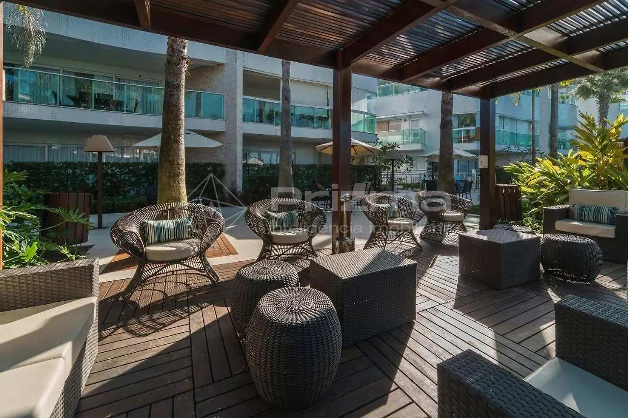 Varandas 303 A - Luxuoso Apartamento Em Condominio De Alto Padrao Frente Mar 봄비나스