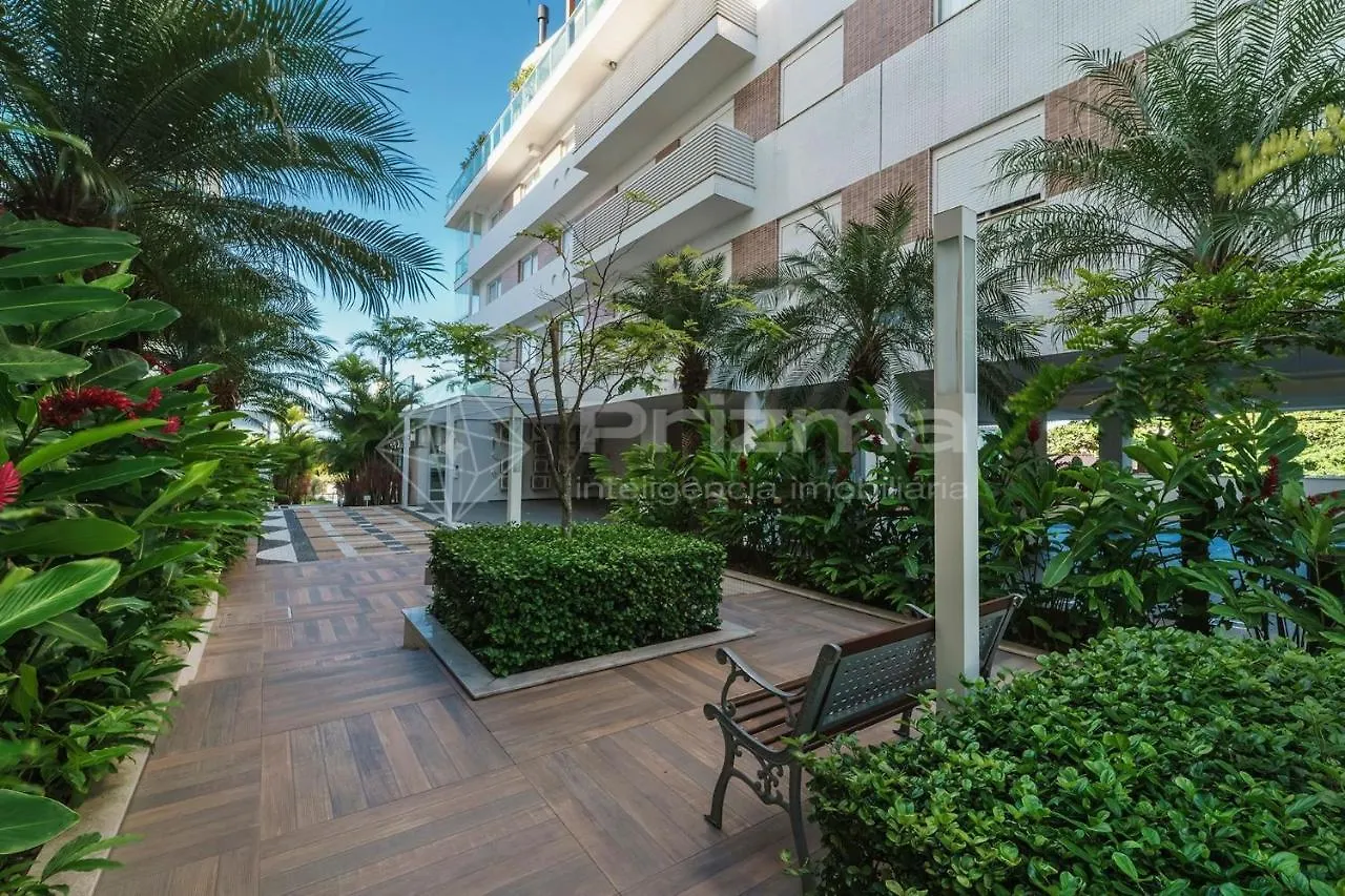 아파트 Varandas 303 A - Luxuoso Apartamento Em Condominio De Alto Padrao Frente Mar 봄비나스